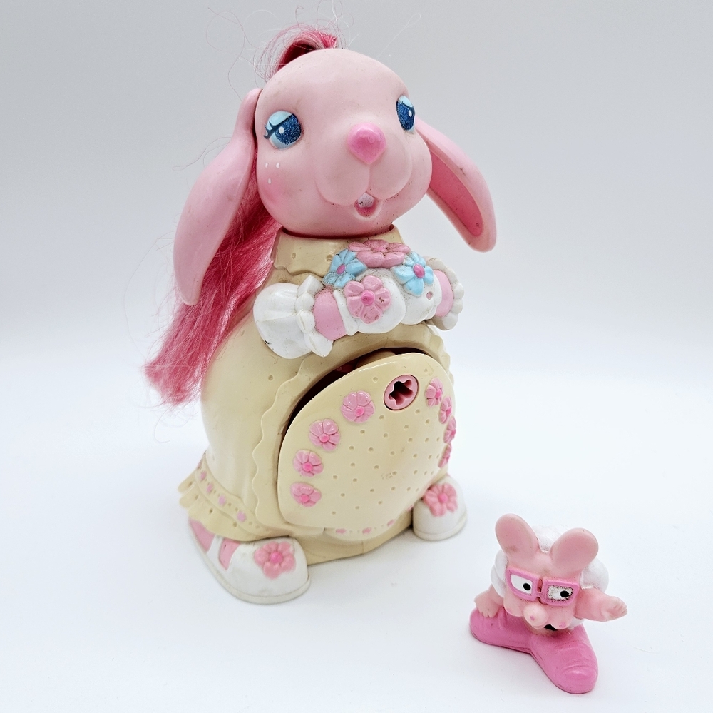 VINTAGE | Tonka Keypers Joyful bunny rabbit bride toy